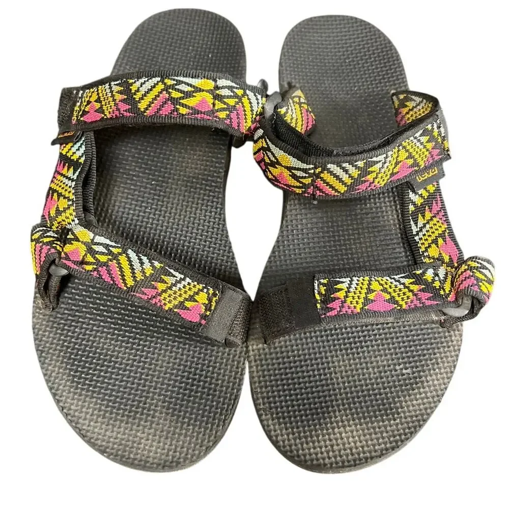 Teva universal sandal